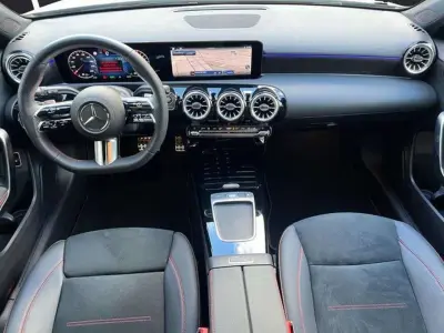 Mercedes-Benz Clase A 2023 · foto 9