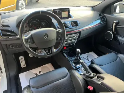 Renault Megane 2015 · foto 15