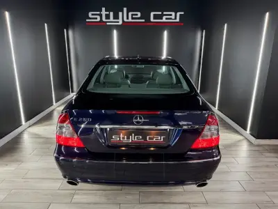 Mercedes-Benz Clase E 2008 · foto 2