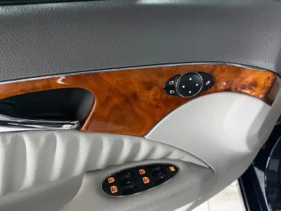 Mercedes-Benz Clase E 2008 · foto 17