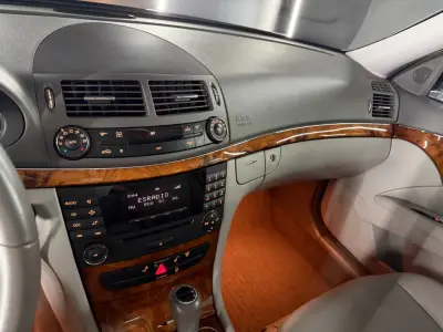 Mercedes-Benz Clase E 2008 · foto 16