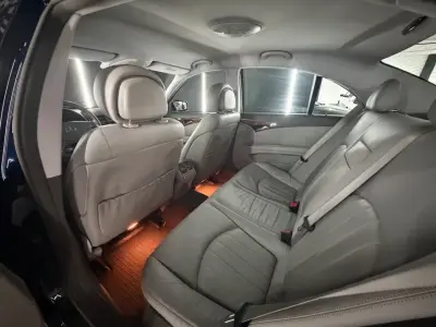 Mercedes-Benz Clase E 2008 · foto 11