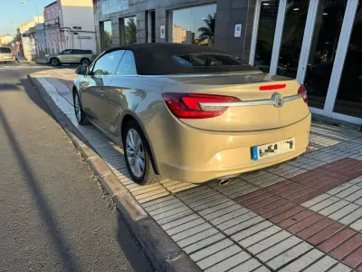Opel Cabrio 2013 · foto 6
