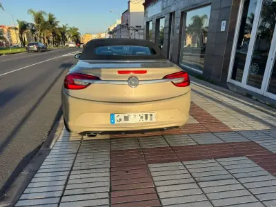 Opel Cabrio 2013 · foto 7