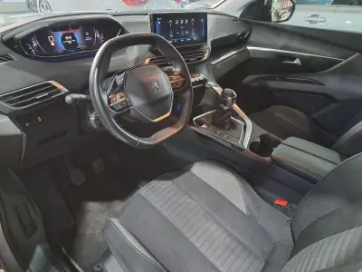 Peugeot 3008 2021 · foto 9