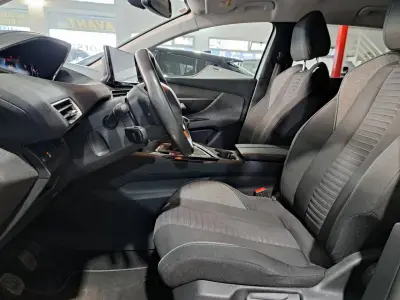 Peugeot 3008 2021 · foto 10