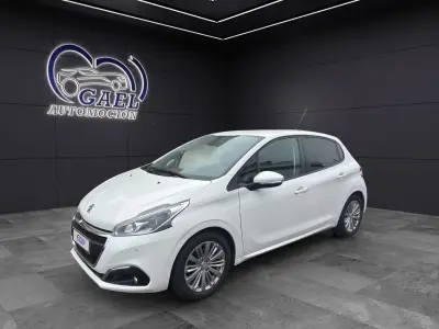 Peugeot 208 2018 · foto 7