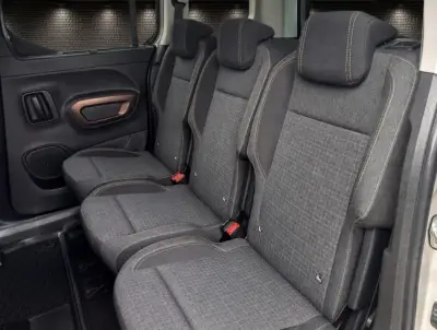 Peugeot Rifter 2022 · foto 19