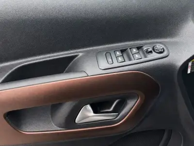 Peugeot Rifter 2022 · foto 9