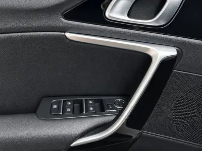 KIA Ceed 2023 · foto 20
