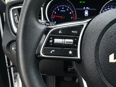 KIA Ceed 2023 · foto 15