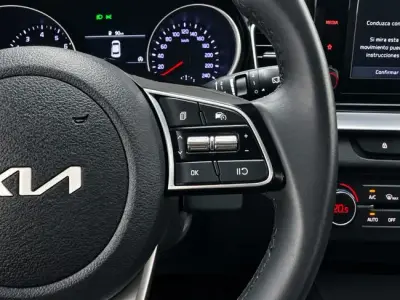 KIA Ceed 2023 · foto 16