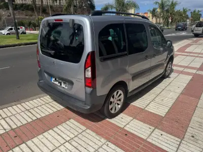 Peugeot Partner 2019 · foto 4
