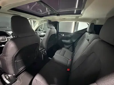 Volvo XC40 2021 · foto 13