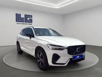 Volvo XC60 2021 · foto 3
