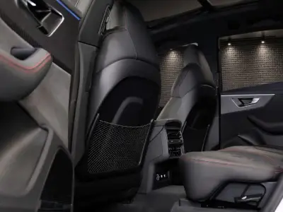 Audi Q8 2020 · foto 15