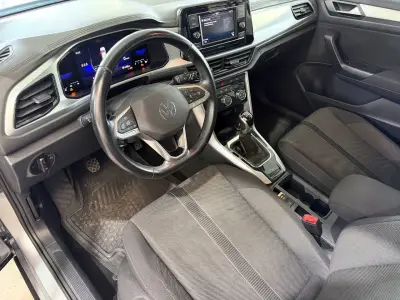 Volkswagen T-Roc 2023 · foto 12
