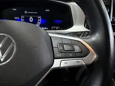 Volkswagen T-Roc 2023 · foto 17
