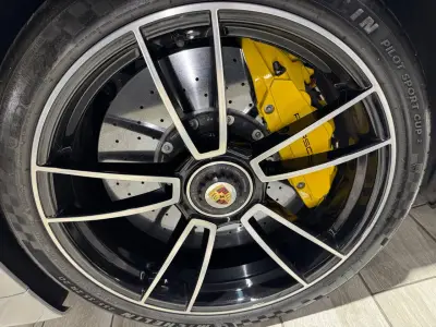 Porsche 911 2020 · foto 15