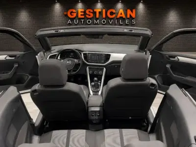 Volkswagen T-Roc Cabrio 2021 · foto 10