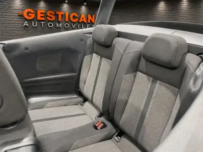 Volkswagen T-Roc Cabrio 2021 · foto 20
