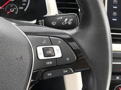 Volkswagen T-Roc Cabrio 2021 · foto 13