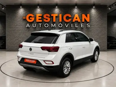 Volkswagen T-Roc 2023 · foto 5