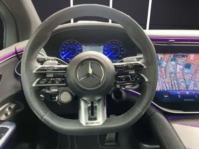 Mercedes-Benz EQE SUV AMG 2023 · foto 8