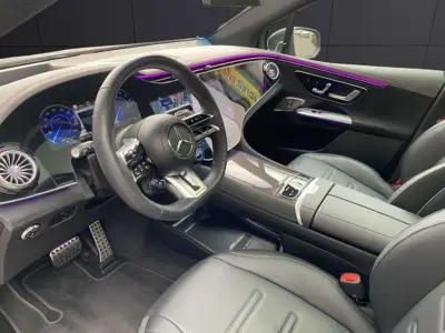 Mercedes-Benz EQE SUV AMG 2023 · foto 7