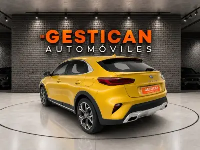 KIA Xceed 2021 · foto 6
