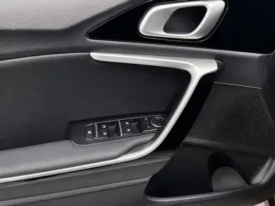 KIA Xceed 2021 · foto 18
