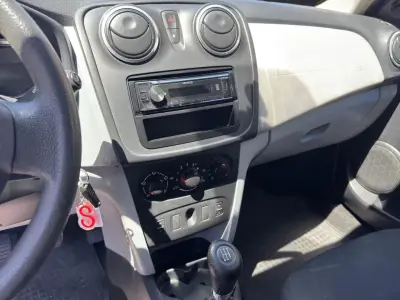 Dacia Sandero 2014 · foto 12