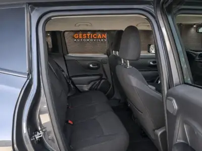 Jeep Renegade 2022 · foto 13
