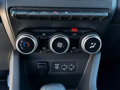 Renault Clio 2022 · foto 8