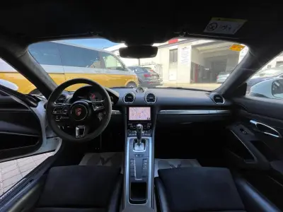 Porsche Cayman 2019 · foto 10