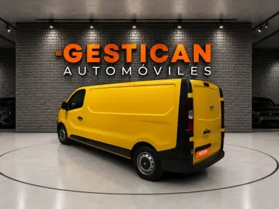 Renault Trafic 2021 · foto 4