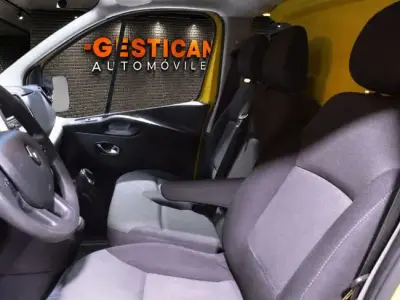 Renault Trafic 2021 · foto 7