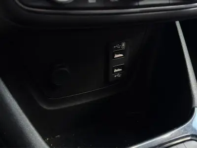 Opel Crossland X 2019 · foto 16