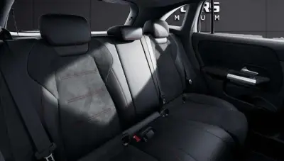 Mercedes-Benz GLA 2026 · foto 10
