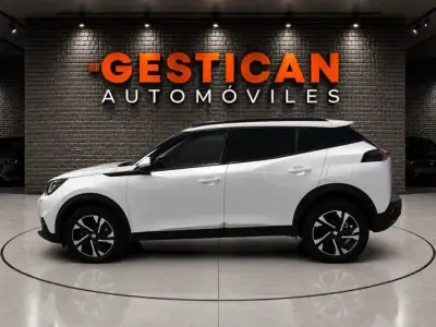 Peugeot 2008 2022 · foto 8
