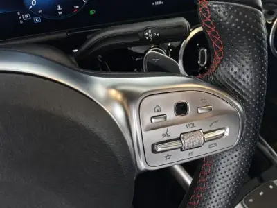 Mercedes-Benz GLA 2021 · foto 11