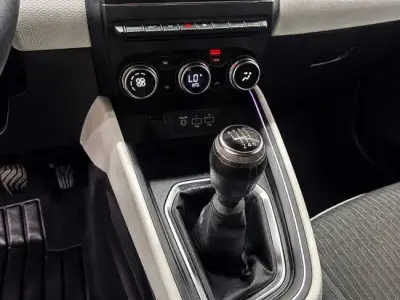 Renault Clio 2023 · foto 11