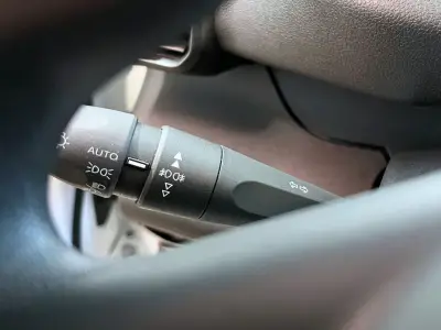 Peugeot Partner 2021 · foto 13