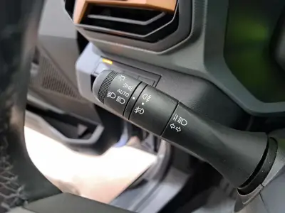 Dacia Duster 2025 · foto 18