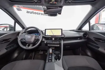 Toyota C-HR 2024 · foto 5