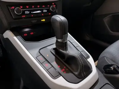 SEAT Arona 2023 · foto 11