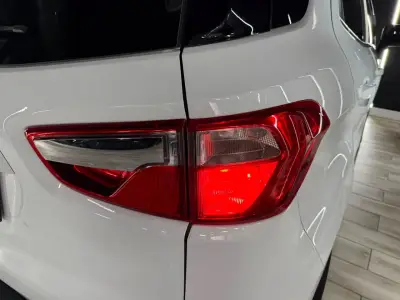Ford Ecosport 2019 · foto 16