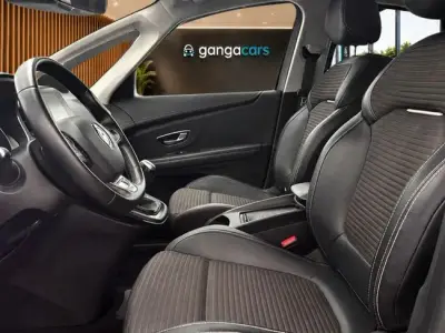 Renault Scenic 2020 · foto 13