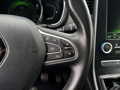 Renault Scenic 2020 · foto 11