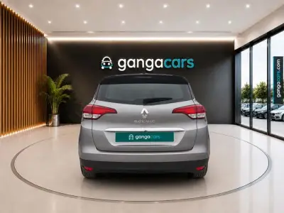 Renault Scenic 2020 · foto 7